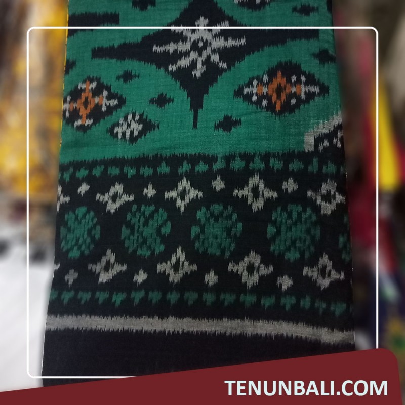 Kain Tenun Bali Motif Rambang Warna Hijau