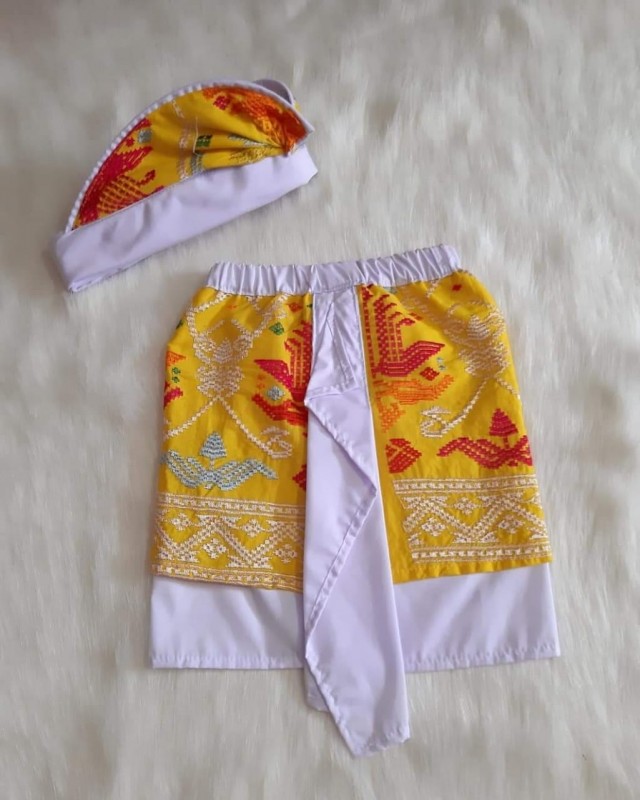 Set saput udeng anak baby born warna Kuning